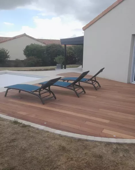 Pergola pour terrasse et jardin en  Loire-Atlantique